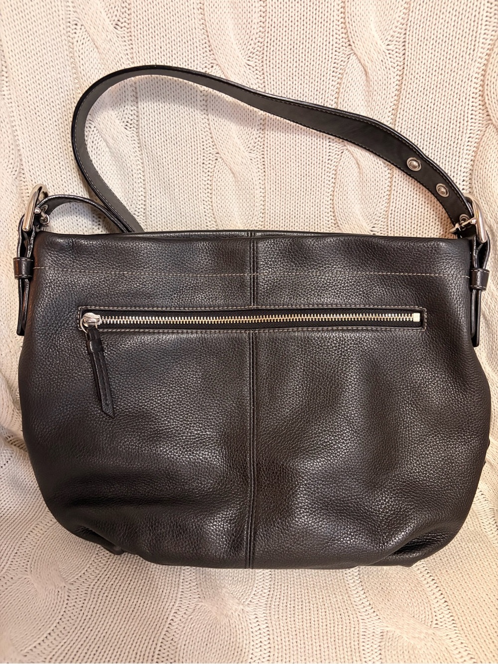 Coach Classic Black Leather SoHo Hobo Bag - Picture 4 of 11